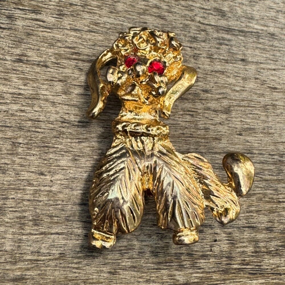 Vintage Gold-Tone Poodle Brooch With Red Rhinestone Eyes - Picture 4 of 15
